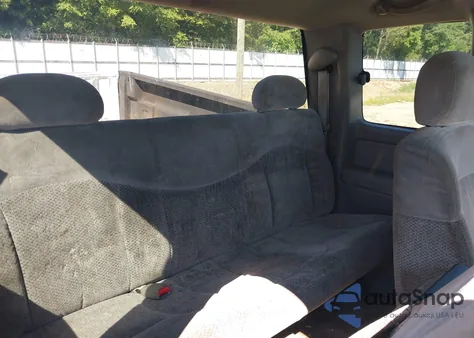 1999 Chevrolet Silverado 1500 Ls из США, поврежденный, VIN 2GCEC19V1X1186227